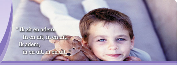 Spel is de taal van het kind. Speltherapie leert kinderen hun eigen unieke kracht weer aan te boren.